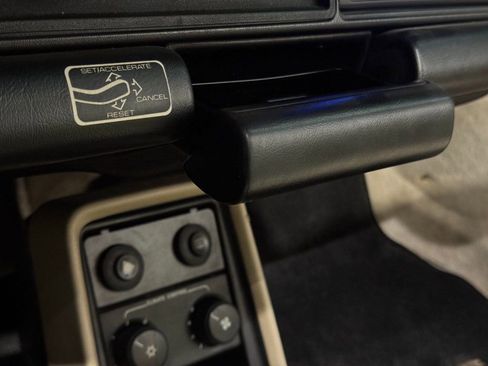 Used 1987 Porsche 911 Carrera image 46