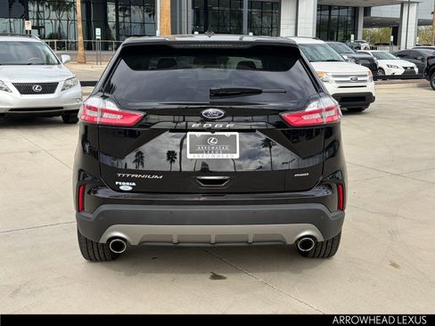 Used 2024 Ford Edge Titanium image 5