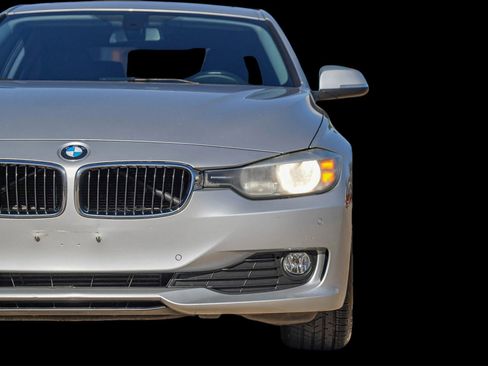 Used 2014 BMW 320i Sedan image 7