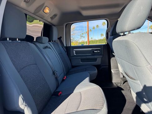 Used 2015 RAM 1500 Lone Star image 35