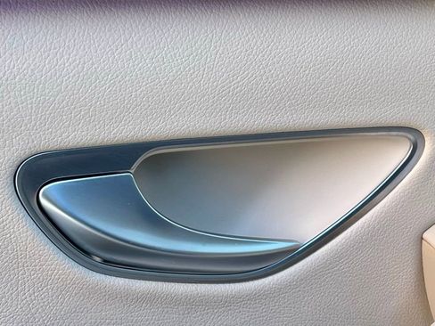 Certified 2022 Mercedes-Benz GLC 300 4MATIC image 27