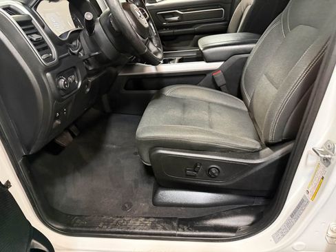 Used 2019 RAM 1500 Big Horn AWD/4WD image 60