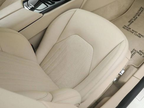 Used 2022 Maserati Ghibli Modena RWD image 20
