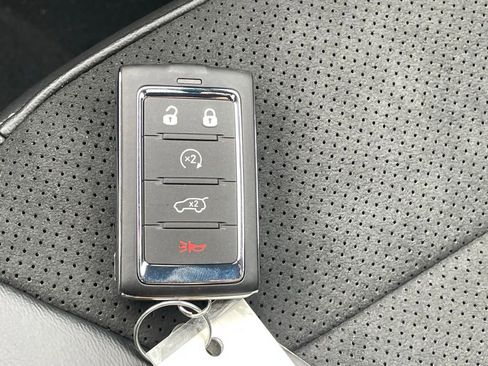 New 2025 Jeep Grand Cherokee L Altitude AWD/4WD image 35