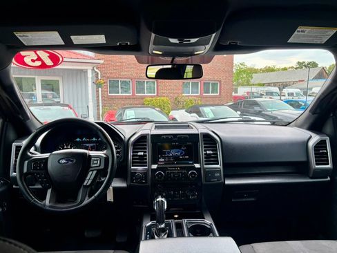 Used 2015 Ford F150 XLT w/ Equipment Group 302A Luxury AWD/4WD image 12