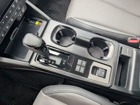 Used 2026 Subaru Outback Premium image 18