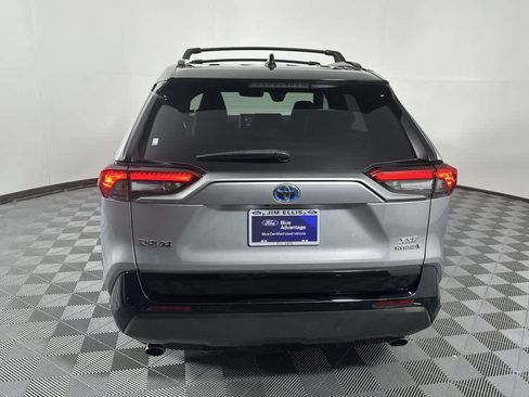 Used 2021 Toyota RAV4 XSE image 11