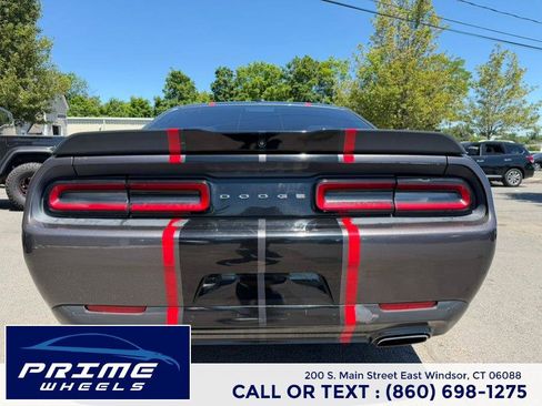 Used 2017 Dodge Challenger SXT w/ Blacktop Package RWD image 6