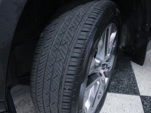 Used 2023 Toyota RAV4 XLE Premium FWD image 23