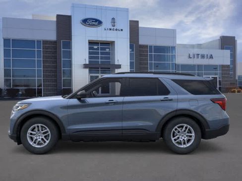 New 2026 Ford Explorer Active AWD/4WD image 3