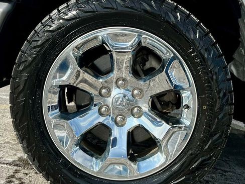 Used 2021 RAM 1500 Big Horn image 30