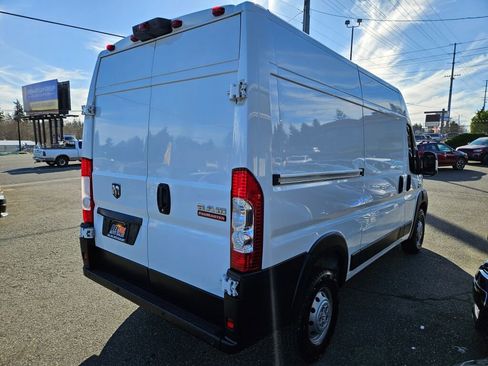 Used 2019 RAM ProMaster 1500 image 5