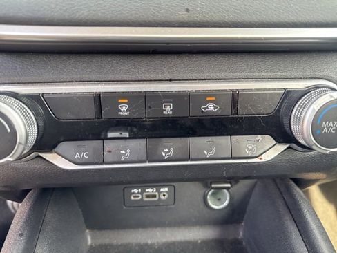 Used 2022 Nissan Altima 2.5 SV image 14