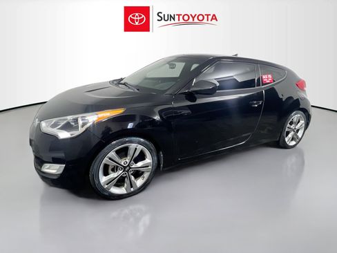 Used 2016 Hyundai Veloster w/ Option Group 03 image 9