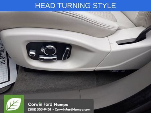 Used 2020 Jaguar F-PACE Portfolio AWD/4WD image 12