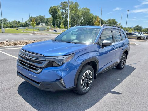 New 2026 Subaru Forester Premium AWD/4WD image 3