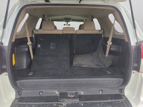 Used 2013 Toyota 4Runner SR5 w/ Convenience Pkg image 15