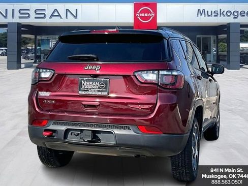 Used 2022 Jeep Compass Trailhawk w/ Trailhawk Elite Group image 5