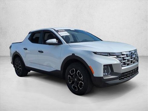 Used 2024 Hyundai Santa Cruz SEL image 3