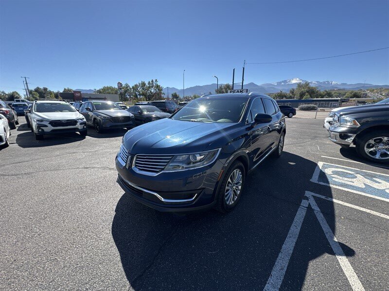Used 2017 Lincoln MKX Reserve w/ Lincoln MKX Climate Package AWD/4WD image 3