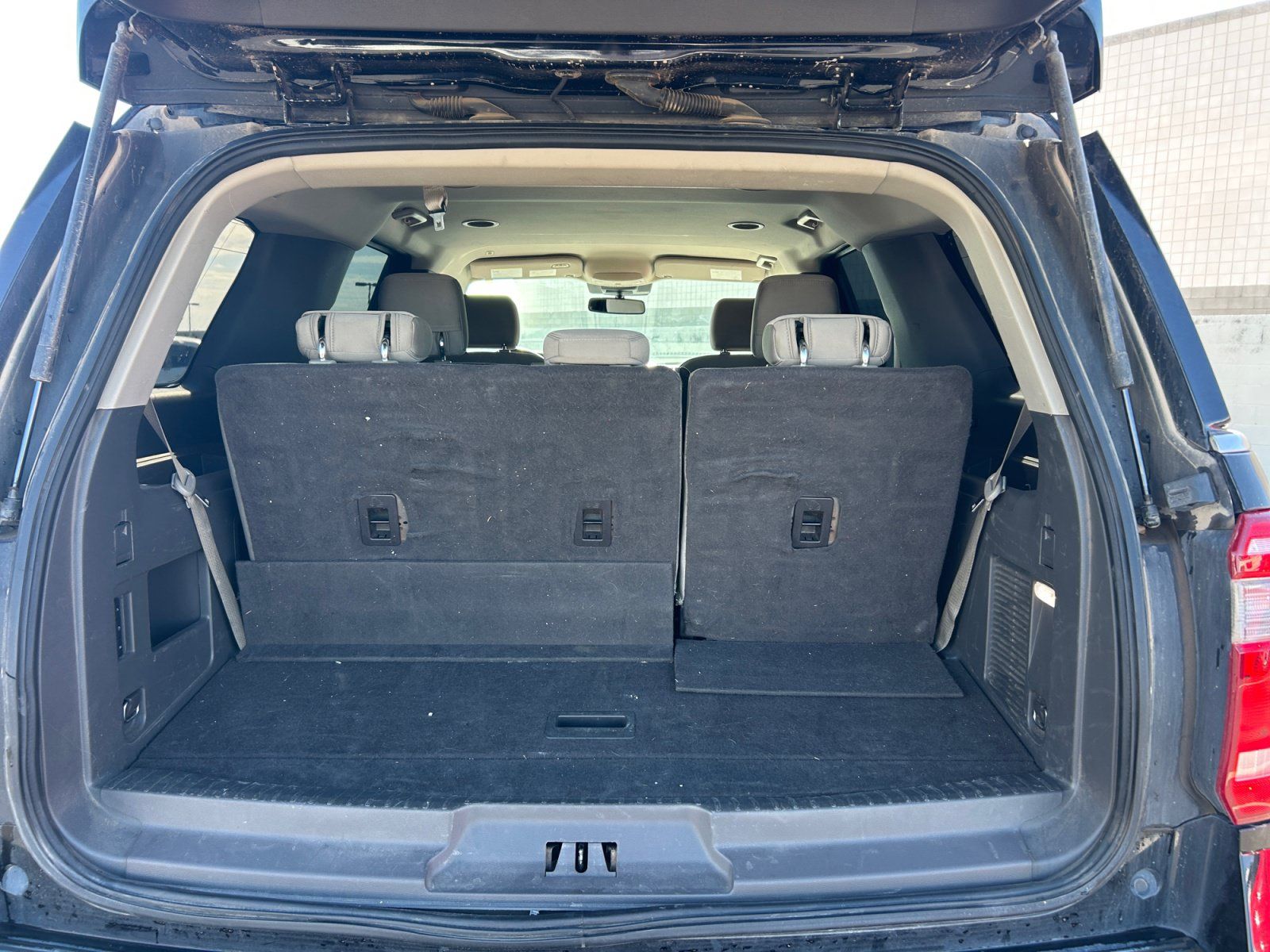 Used 2020 Ford Expedition XLT RWD image 30