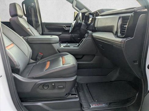 Used 2024 GMC Sierra 2500 AT4 w/ AT4 Premium Plus Package image 19