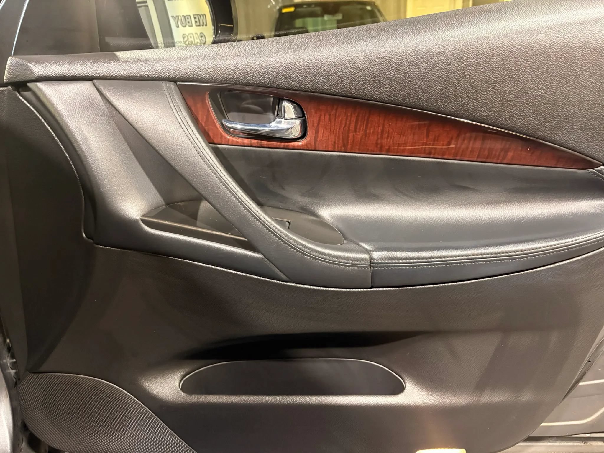 Used 2016 INFINITI QX50 AWD w/ Deluxe Touring Package image 20