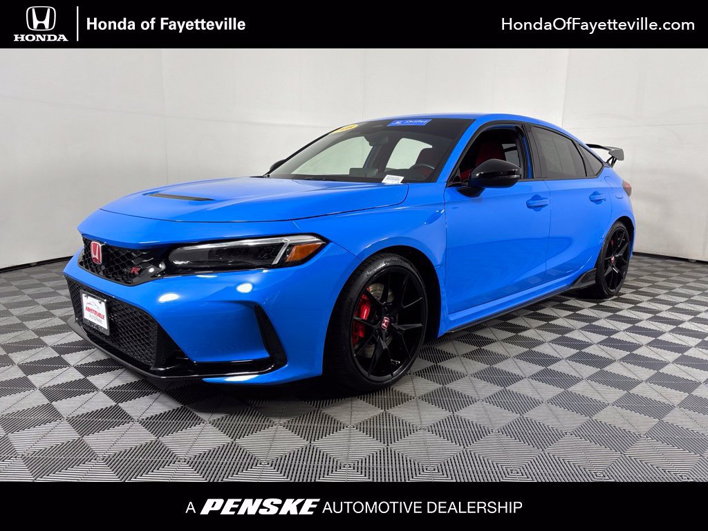 Used 2025 Honda Civic Type R image 1