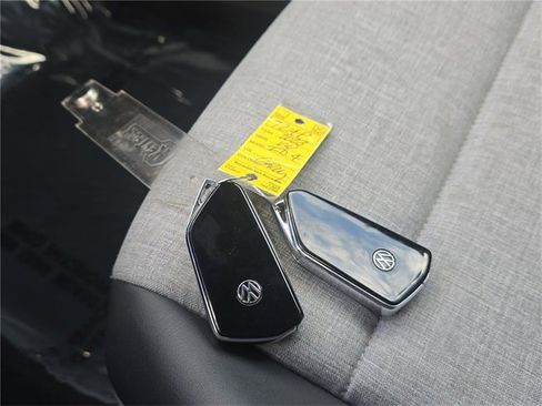 Certified 2023 Volkswagen ID.4 Pro image 25