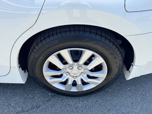 Used 2016 Nissan Altima 2.5 S w/ Power Driver Seat Package FWD image 36