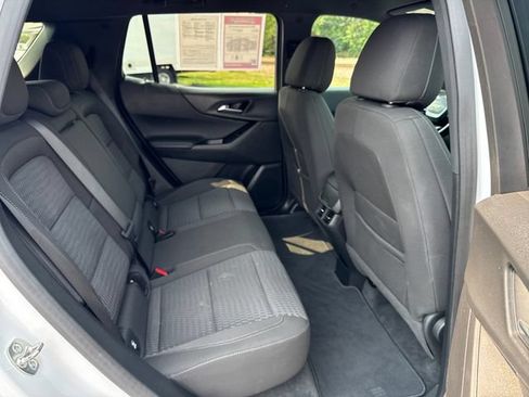 Used 2025 Chevrolet Equinox LT AWD/4WD image 31