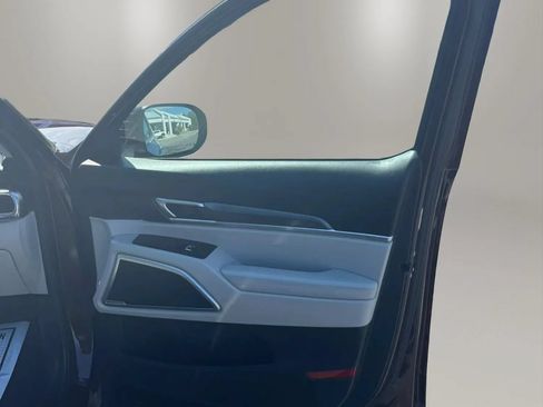 Used 2022 Kia Telluride S AWD/4WD image 21