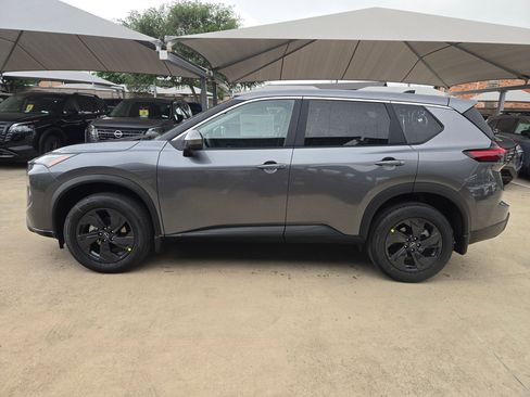 New 2026 Nissan Rogue SV FWD image 6
