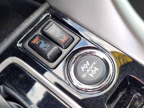 Used 2024 Mitsubishi Eclipse Cross SEL image 15