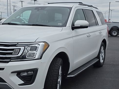 Used 2020 Ford Expedition XLT w/ Equipment Group 202A AWD/4WD image 62
