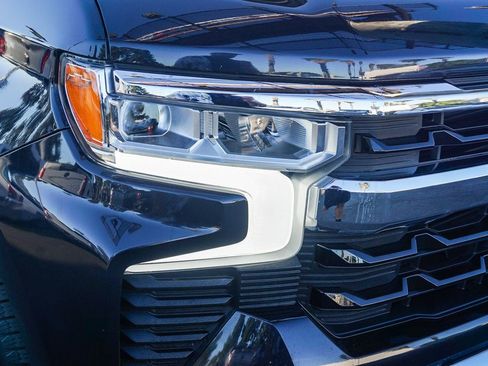 Used 2022 Chevrolet Silverado 1500 LT image 11