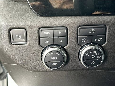 Used 2023 GMC Sierra 1500 Elevation image 22