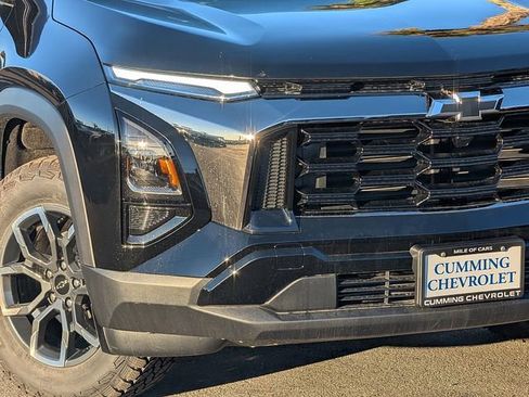 New 2026 Chevrolet Equinox ACTIV image 3