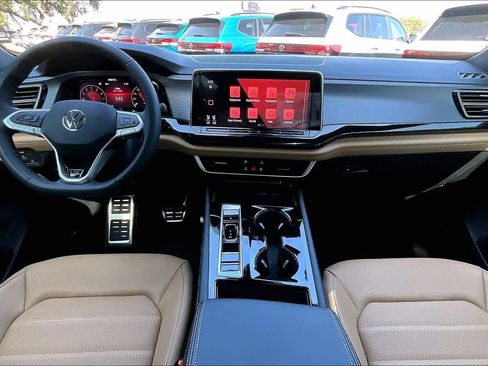 New 2026 Volkswagen Atlas Cross Sport SEL R-Line image 5