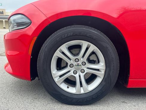 Used 2021 Dodge Charger SXT w/ Leather Interior Group image 10