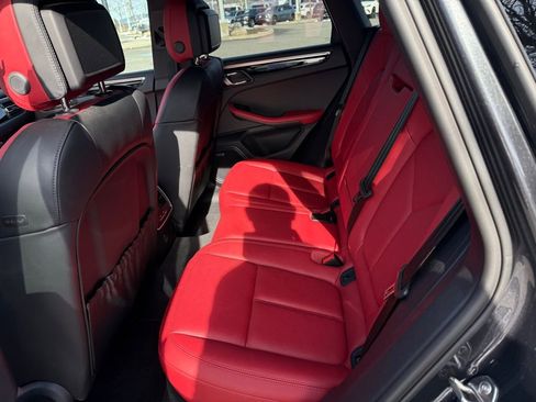 Used 2021 Porsche Macan GTS image 12