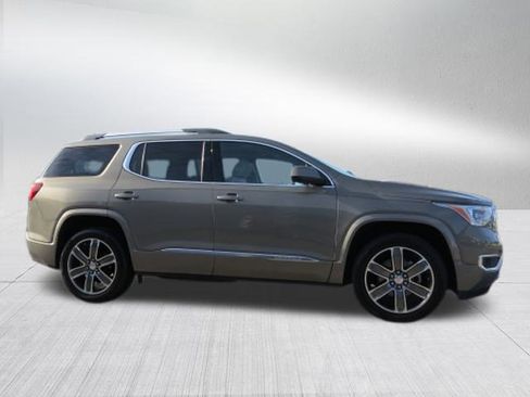Used 2019 GMC Acadia Denali w/ Technology Package image 2