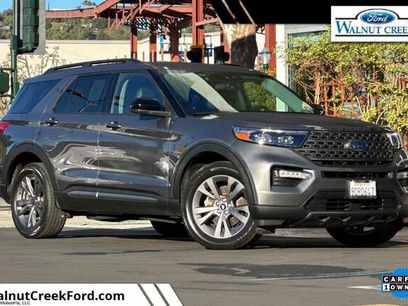 Certified 2022 Ford Explorer XLT w/ Equipment Group 202A