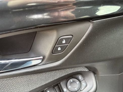 Used 2024 Chevrolet TrailBlazer LT w/ LT Cold Weather Package image 11