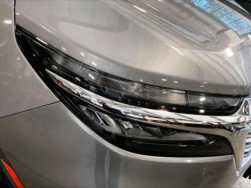 Used 2024 Chevrolet Equinox LS w/ LS Convenience Package FWD image 33