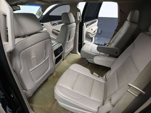 Used 2015 GMC Yukon Denali w/ Premium Package AWD/4WD image 41