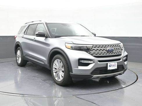 Used 2022 Ford Explorer Limited w/ Equipment Group 301A AWD/4WD image 20