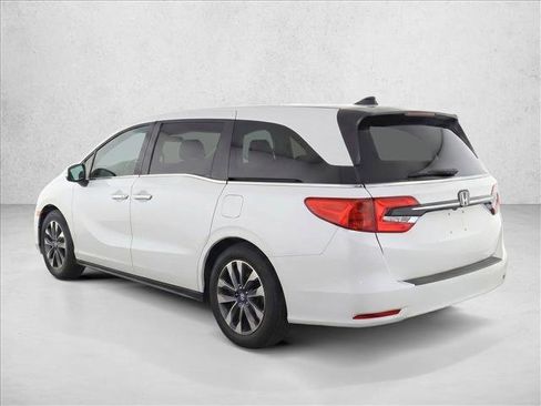 Used 2023 Honda Odyssey Elite image 5