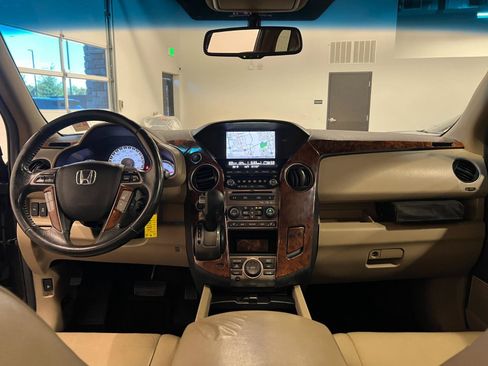 Used 2012 Honda Pilot Touring image 32