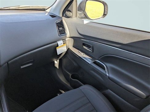 New 2025 Mitsubishi Outlander Sport SE image 15